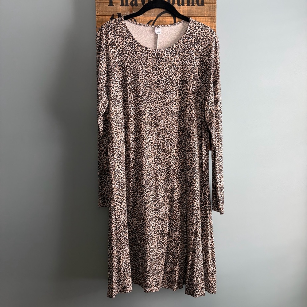 Old Navy Long Sleeve Leopard Cheetah Print Scoop Neck A-line Swing Dress size L